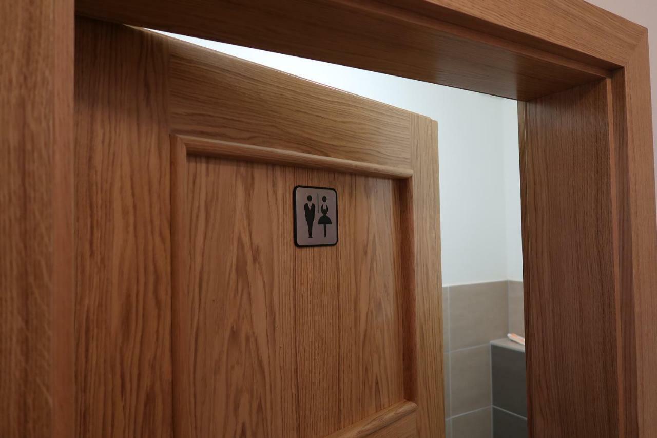 Apartman Matyas Drnholec Zewnętrze zdjęcie